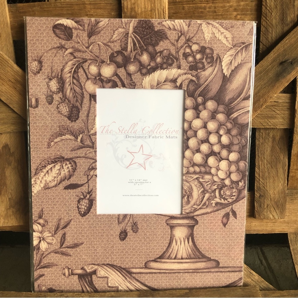 New 11 x 14 Designer Fabric mat with a opening for 5 x 7 image comes shr…